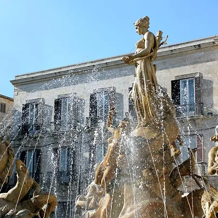 Archimede Vacanze Bed & Breakfast
