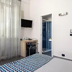 Archimede Charm - Historical Palace In Ortigia 3*