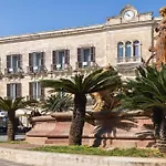 Archimede Charm - Historical Palace In Ortigia Alojamento de Acomodação e Pequeno-almoço