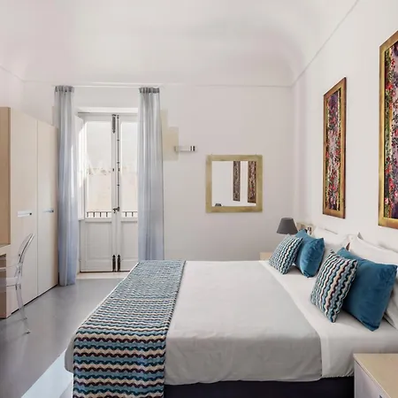 Oda ve Kahvaltı Archimede Charm B&B - Historical Palace In Ortigia 3*
