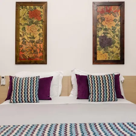 Bed & Breakfast Archimede Charm - Historical Palace In Ortigia