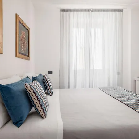 Bed & Breakfast Archimede Charm - Historical Palace In Ortigia