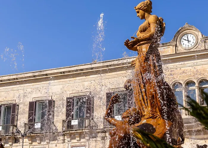 Oda ve Kahvaltı Archimede Charm B&B - Historical Palace In Ortigia 3*