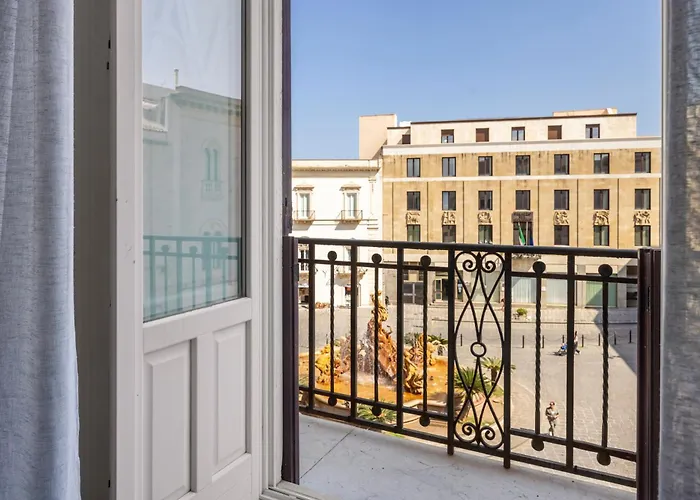 Archimede Charm B&B - Historical Palace In Ortigia Oda ve Kahvaltı Siraküza