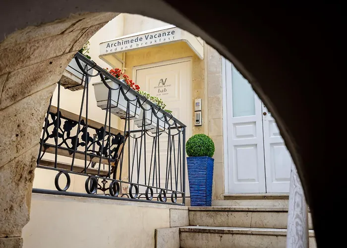 Oda ve Kahvaltı Archimede Charm B&B - Historical Palace In Ortigia Siraküza