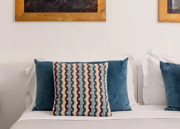Archimede Charm B&B - Historical Palace In Ortigia 3*
